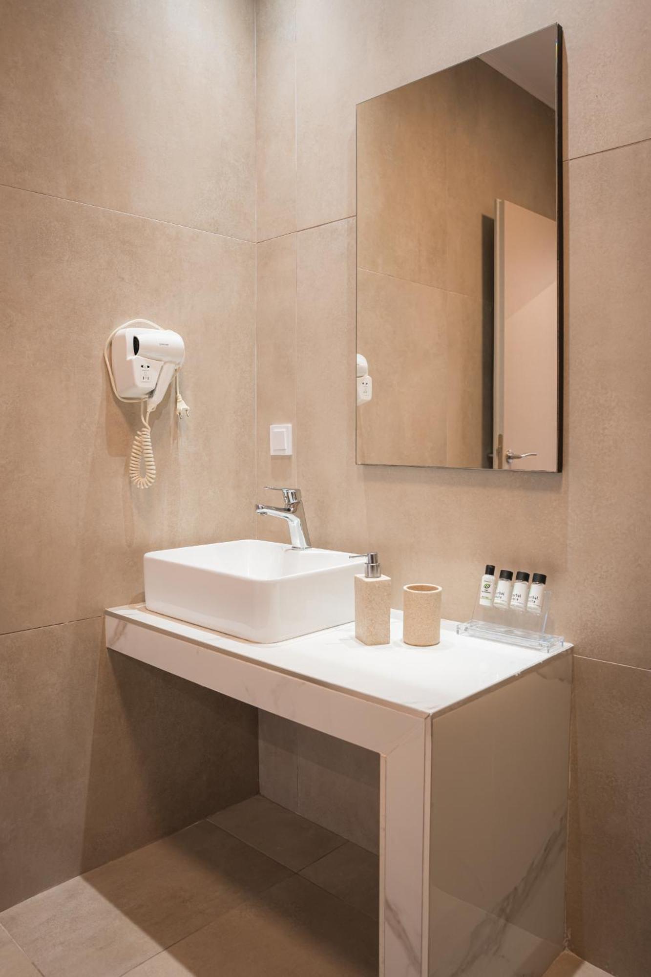 Centralviewsuites Néa Mudaniá Kültér fotó
